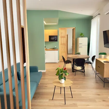 Magri Comfort House Сант'Агата-ди-Милите